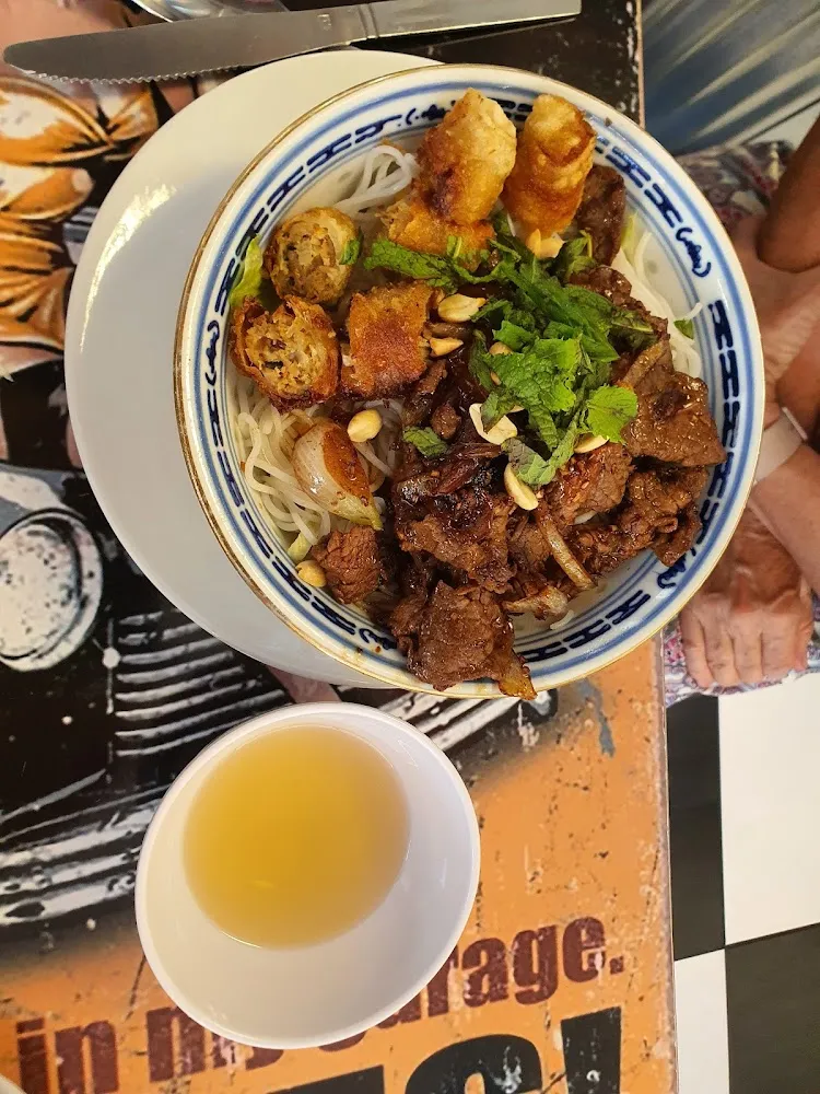Bun Nem Au Boeuf